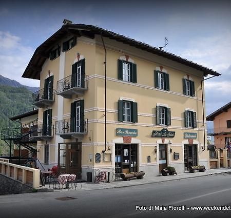Hotel Le Soleil Challand-Saint-Anselme Dış mekan fotoğraf