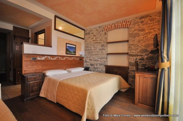 Hotel Le Soleil Challand-Saint-Anselme Oda fotoğraf